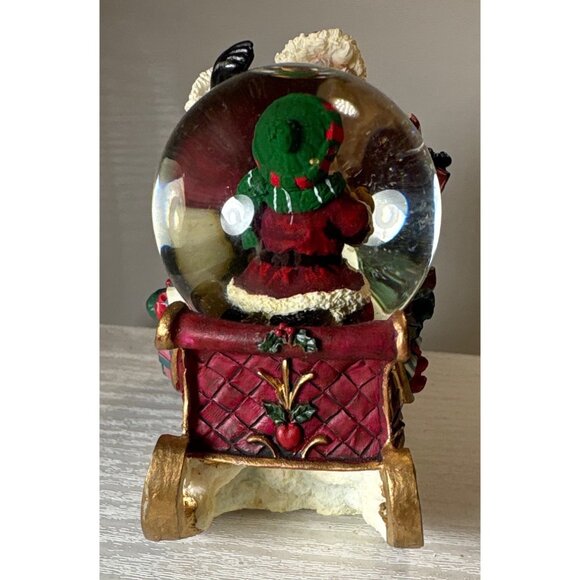 Kirkland Rocking Waterglobe Snow Globe 4x4" Santa in Sleigh Christmas Decor - Picture 4 of 11